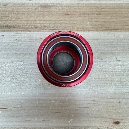 Low Mile! Ceramicspeed PF30 for 30mm Spindle Red Bike Bottom Bracket 94g