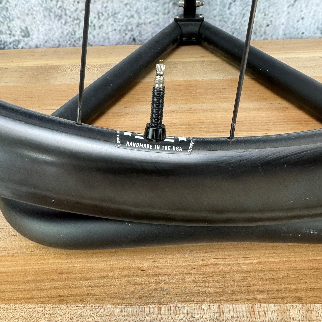 Low Mile! Enve SES 3.4 AR Carbon Tubeless Disc Front Wheel 700c 685g