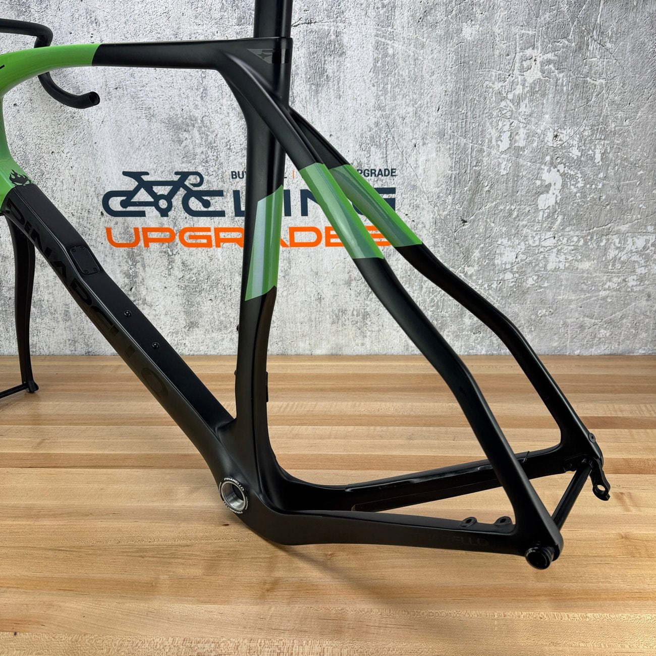 Low Mile! Pinarello Grevil F 60cm Carbon Disc Gravel Frameset 700c 2739g