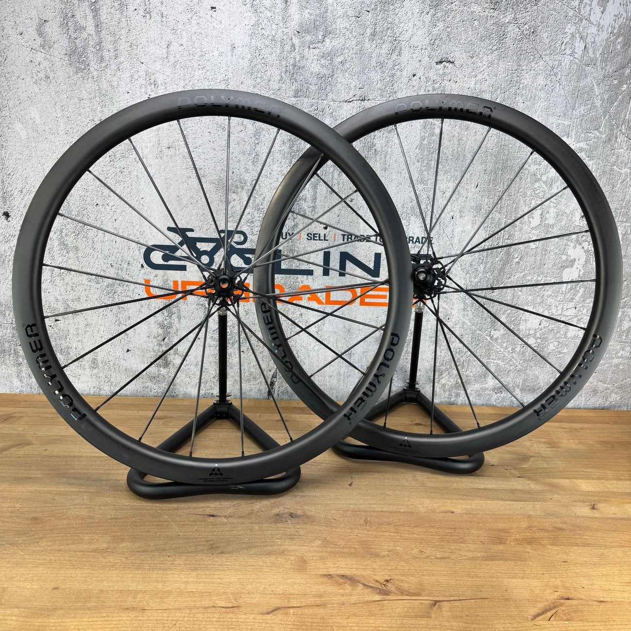 Low Mile! Polymer Venture 38 Carbon Tubeless Hookless Disc Wheelset 700c 1405g