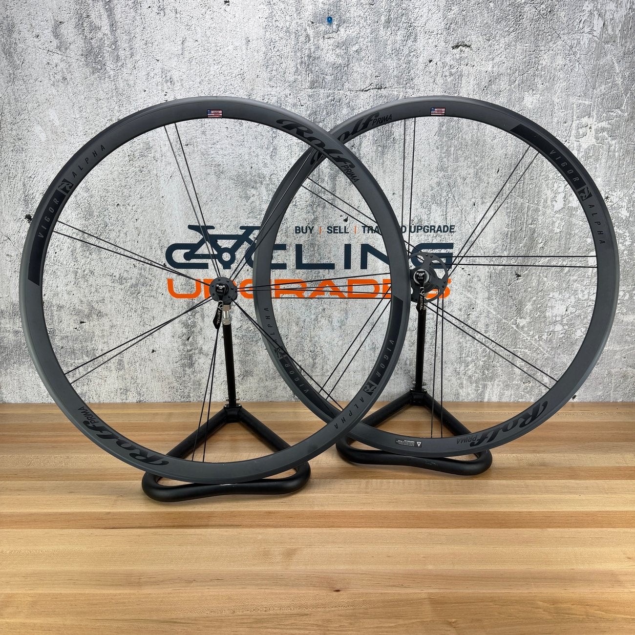 Low Mile! Rolf Prima Vigor Alpha Stealth Alloy Tubeless Wheelset 700c Rim Brake