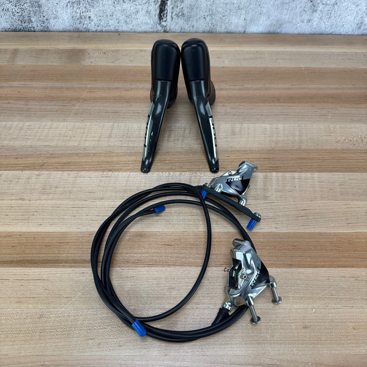 Low Mile SRAM Red AXS D1 Electronic Hydraulic 12-Speed Shifters w/ Calipers 778g