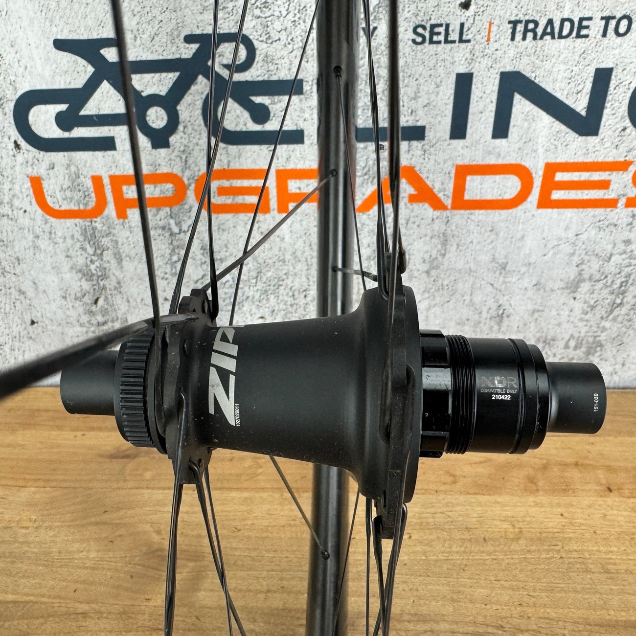 Low Mile! Zipp 808 NSW Carbon Tubeless Disc Brake Wheelset 700c