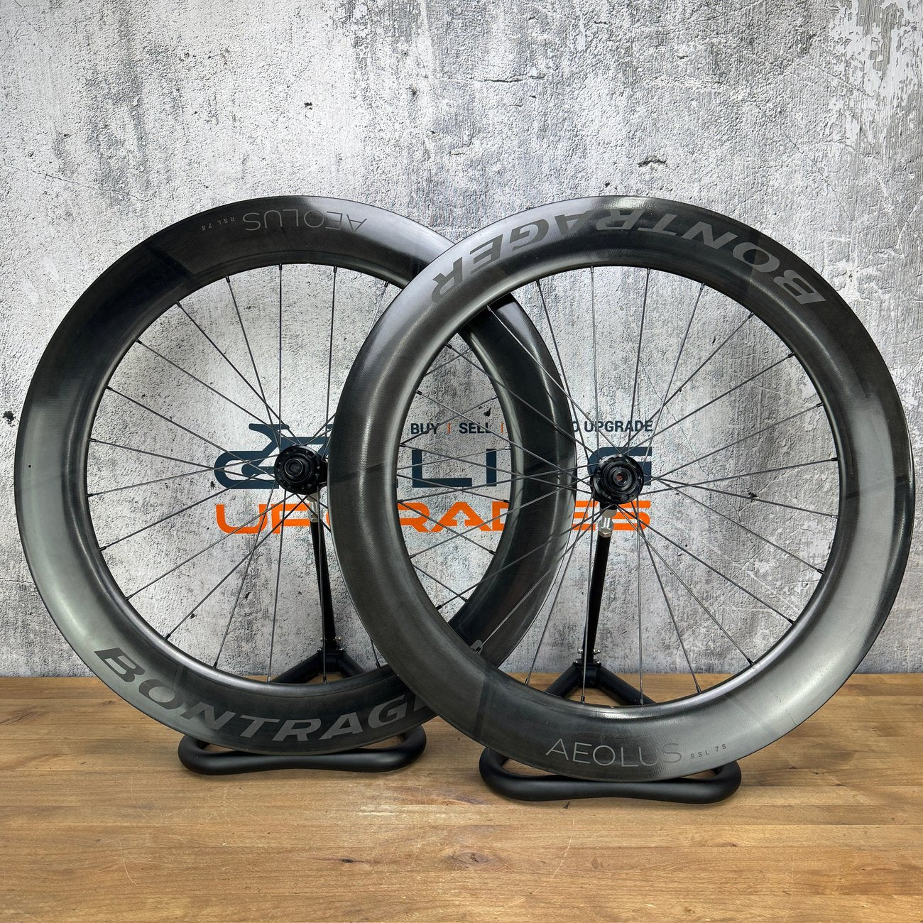 BONTRAGER AEOLUS RSL 75 完組ホイール Low Mile! Bontrager Aeolus RSL 75 Carbon Tubeless Disc Brake