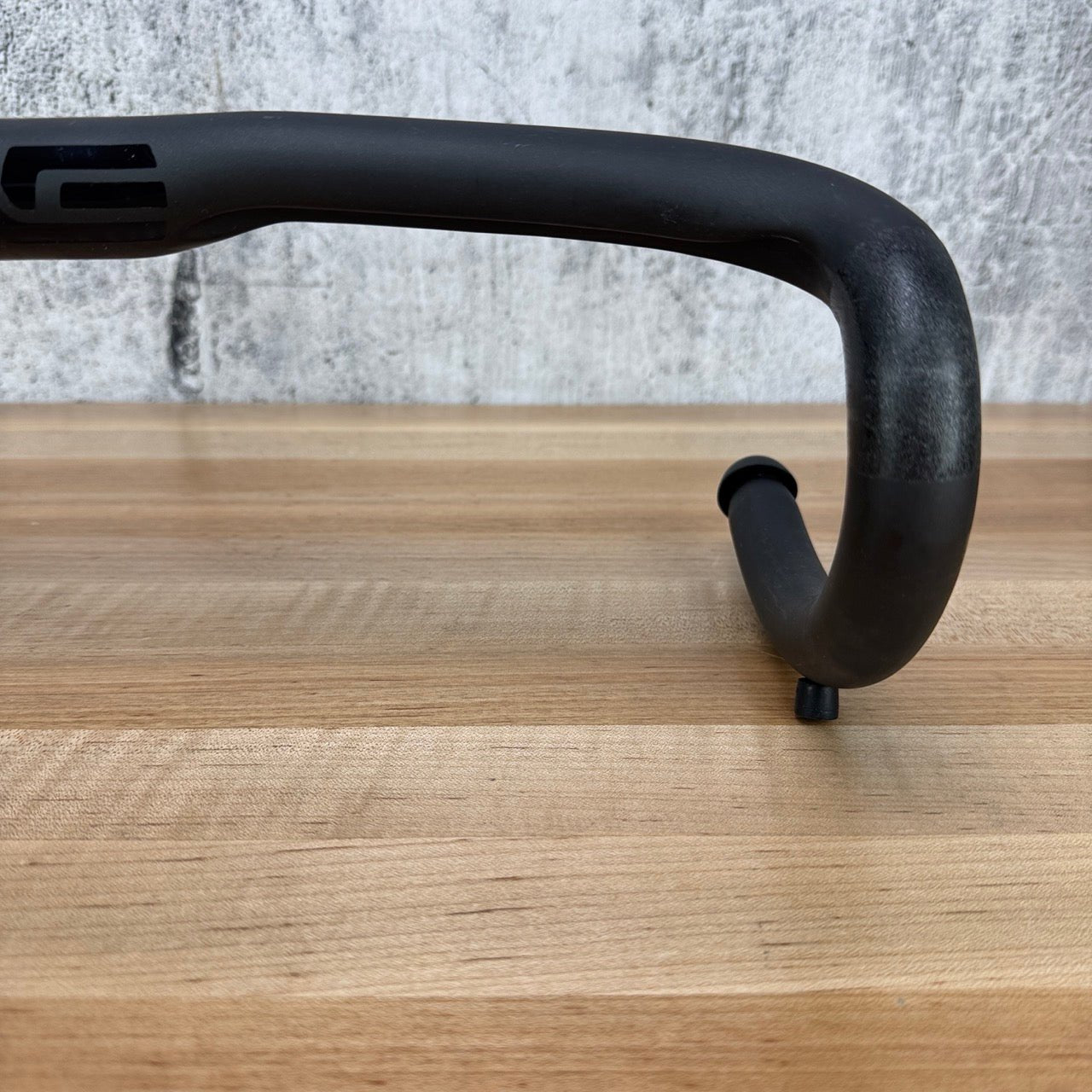 Low Mile! Enve Road Compact Carbon 31.8mm 44cm 79mm Reach Handlebar 220g