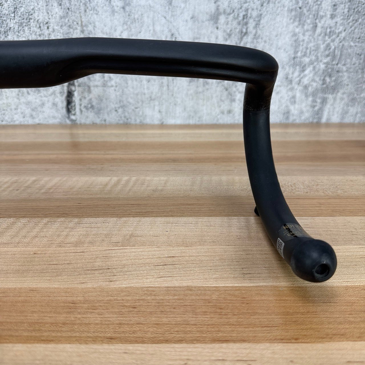 Low Mile! Enve Road Compact Carbon 31.8mm 44cm 79mm Reach Handlebar 220g