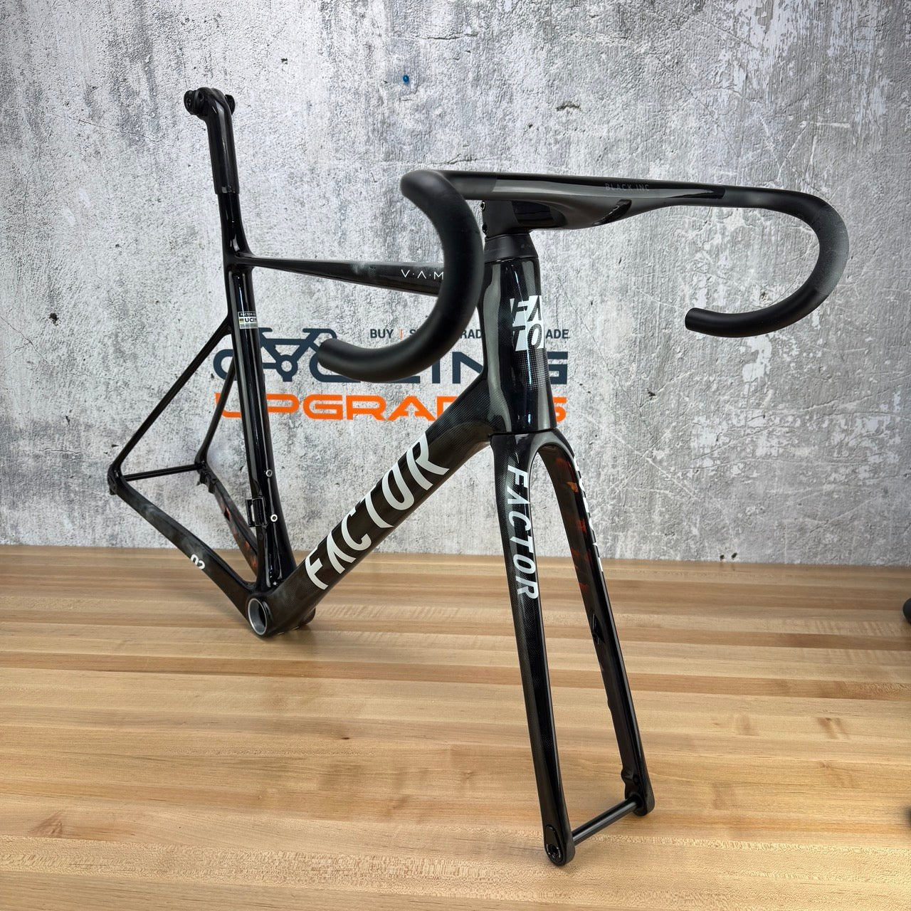 Low Mile! Factor 2025 O2 VAM 54cm Storm Carbon Frameset 700c 1799g