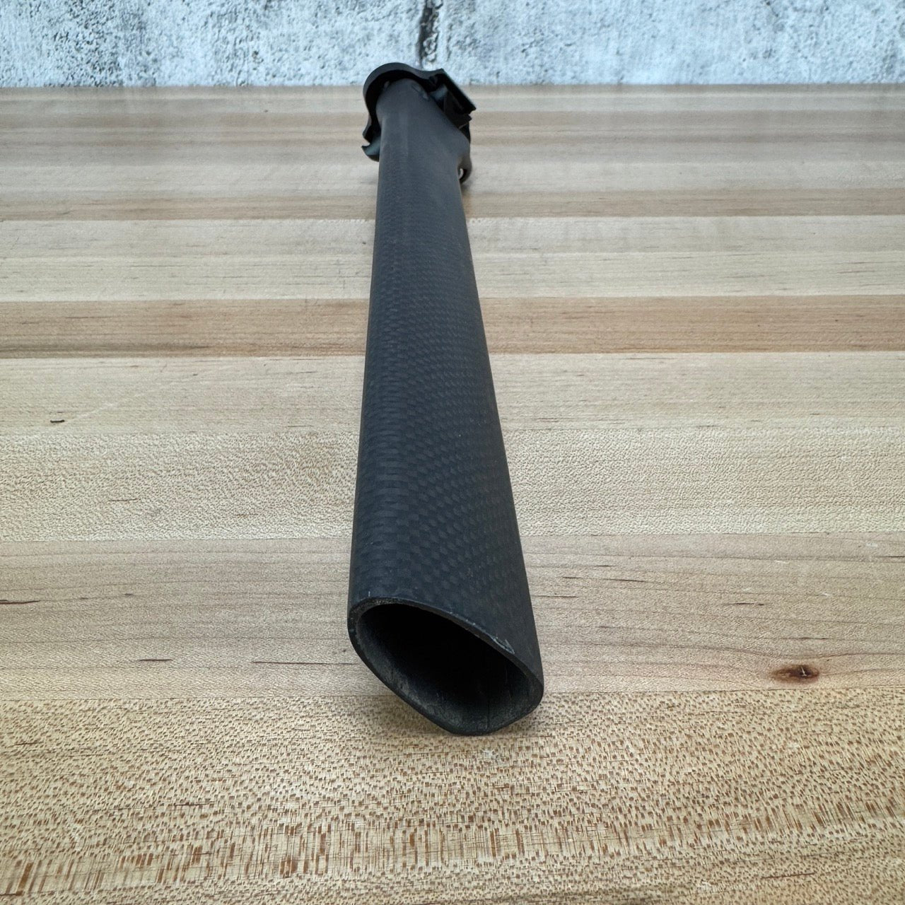 Low Mile! Replica Pinarello F8/F10/F12 Carbon 350mm 15mm offset Seatpost 189g