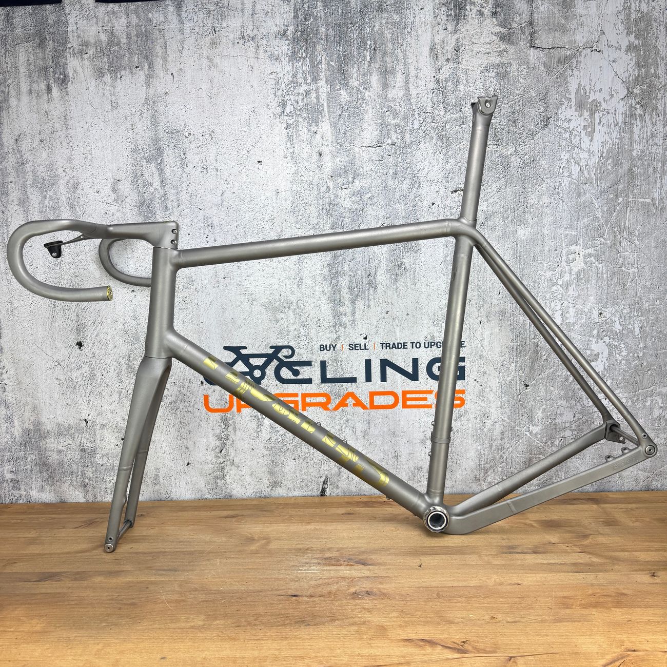 Low Mile! 2024 Sturdy Cycles Fiadh 60cm Titanium Bike Frameset Module 700c 2955g