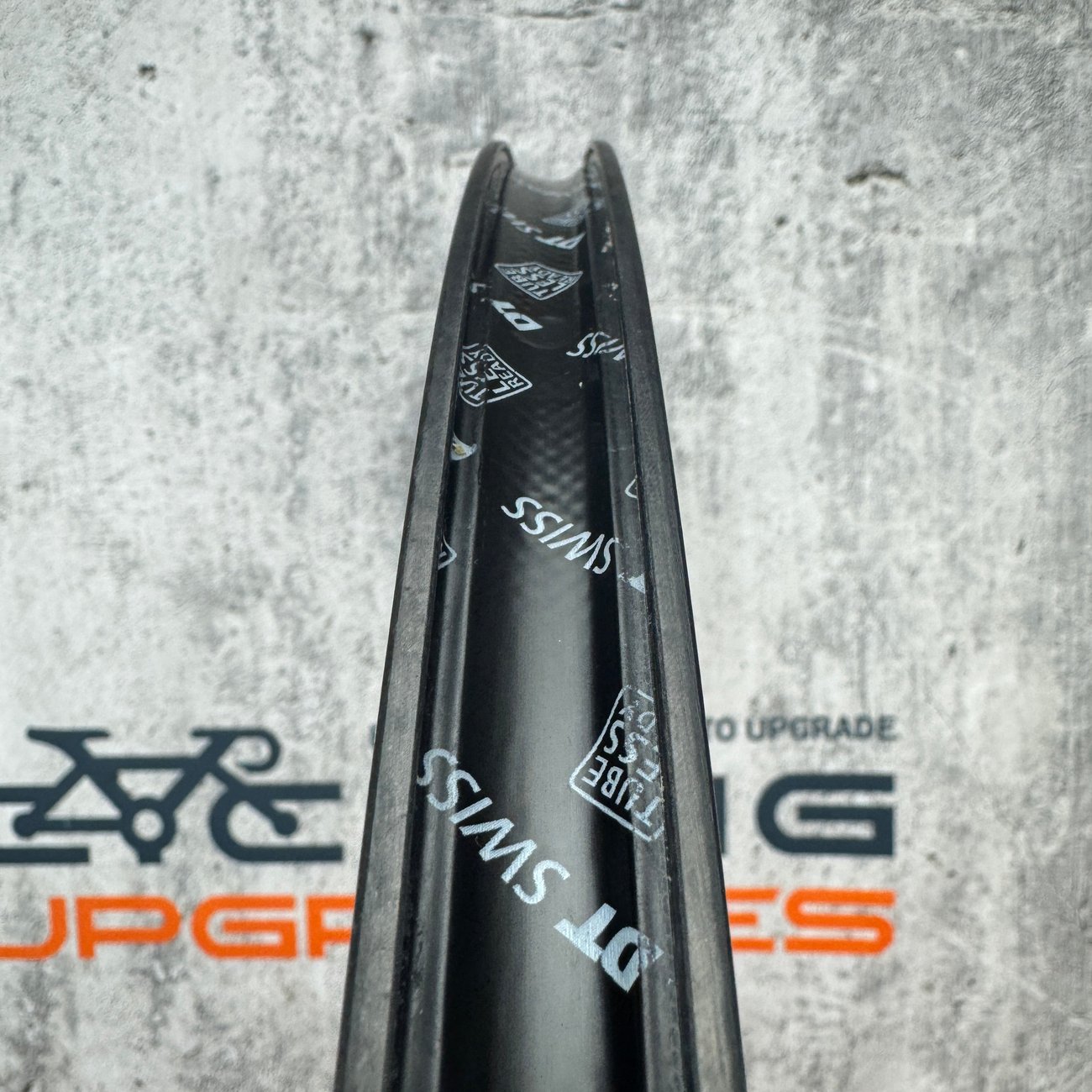 Low Mile! Vittoria Qurano 30 Graphine Plus Tubeless Rim Brake Carbon Wheelset 1502g