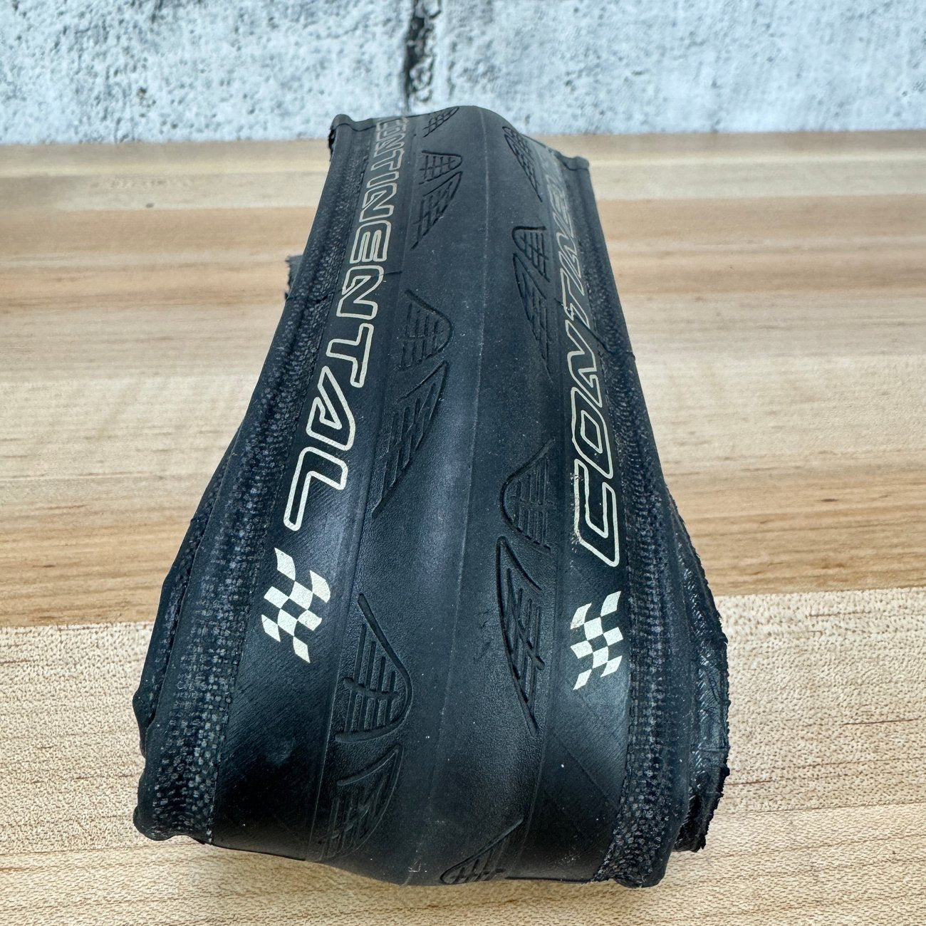 Low Mile! Continental Grand Prix 4000s II 700c x 23mm Clincher Pair Tires 412g