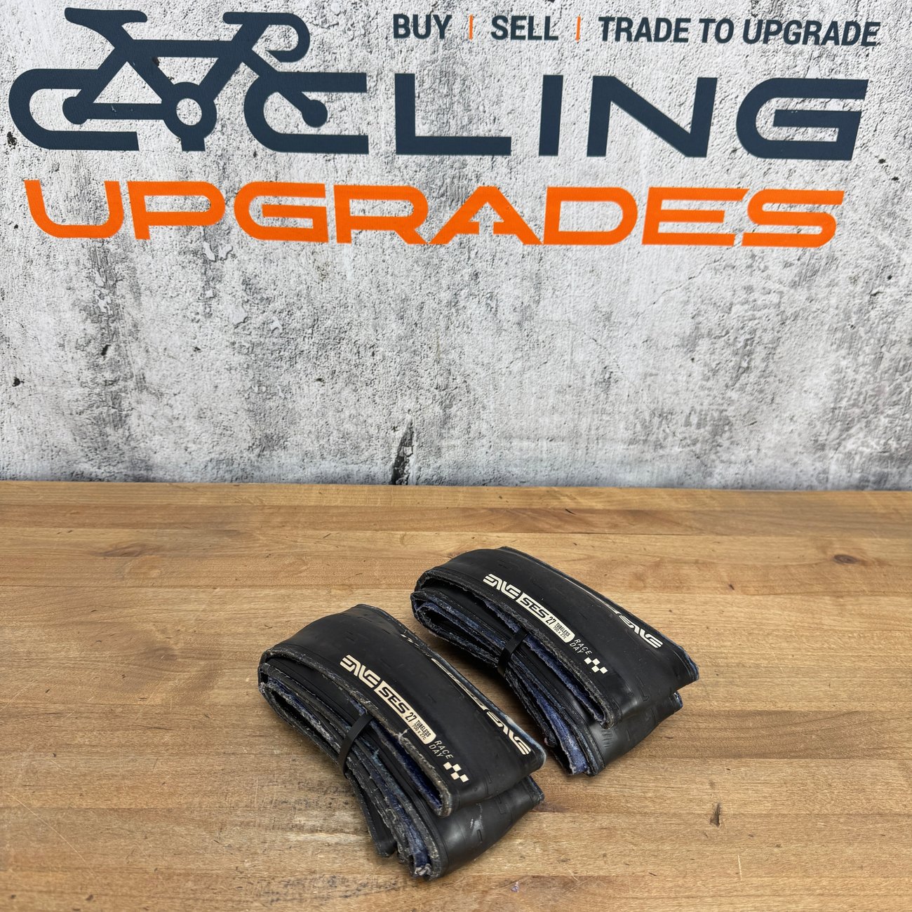 Low Mile! Pair Enve SES Raceday 700c x 27mm Tubeless Bike Tires