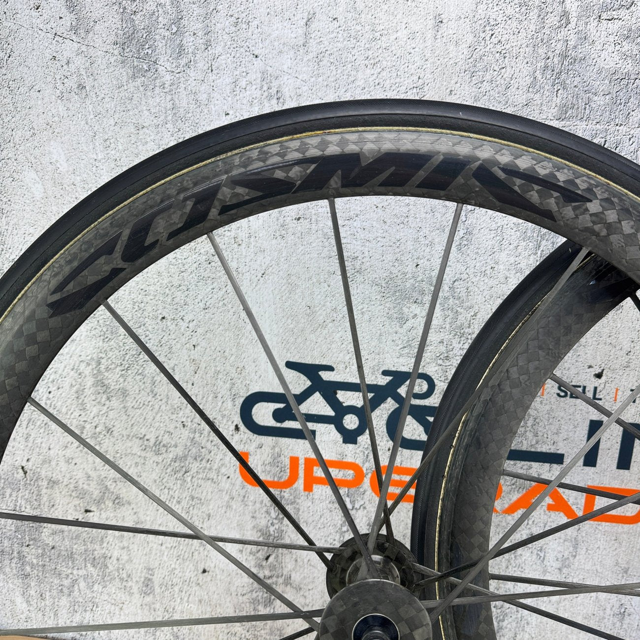 Mavic Cosmic Carbone Ultimate SSC Carbon Tubular Wheelset 700c Rim Brake 1803g