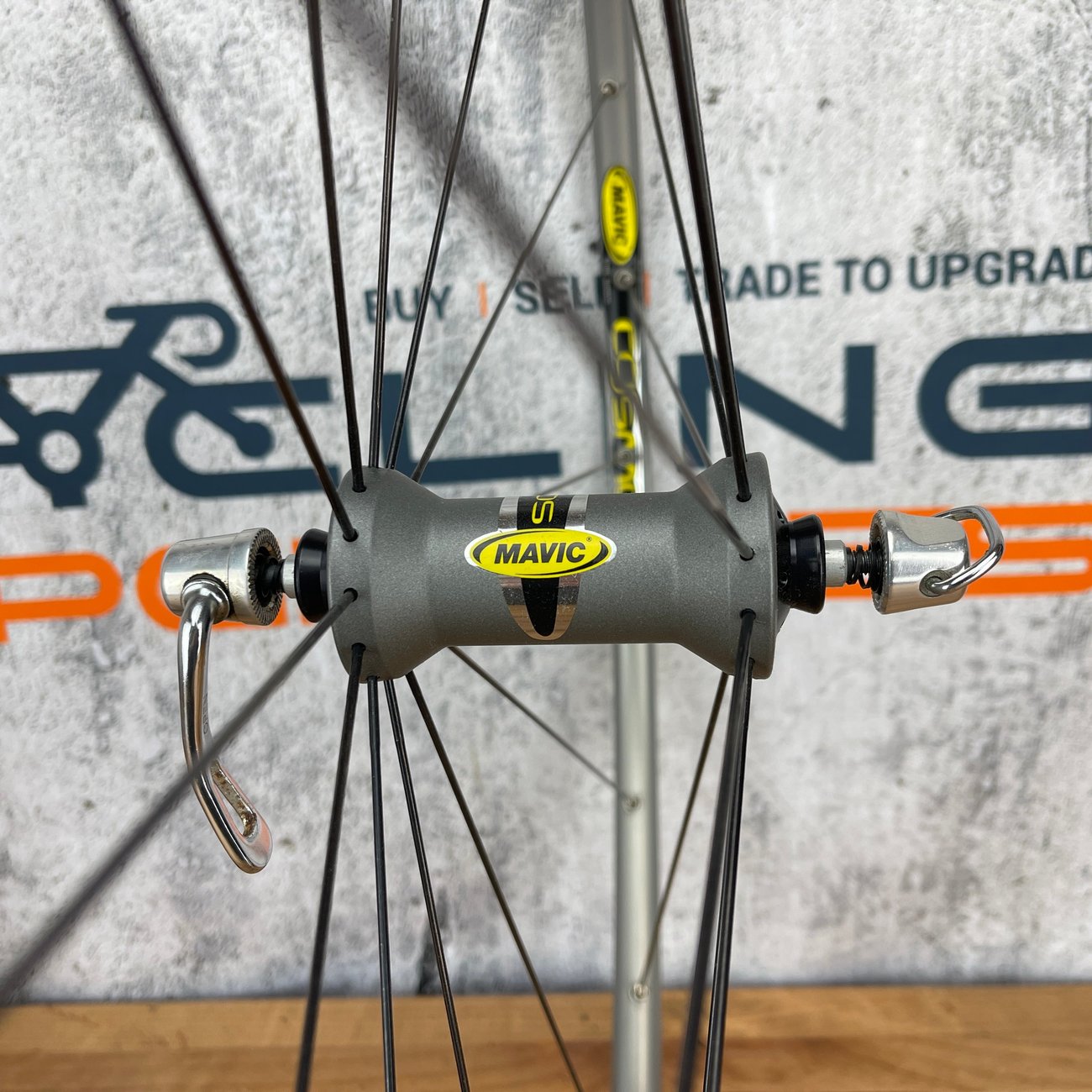 New Takeoff! Mavic Cosmos 24h Alloy Clincher Front Wheel 700c Rim Brake 790g