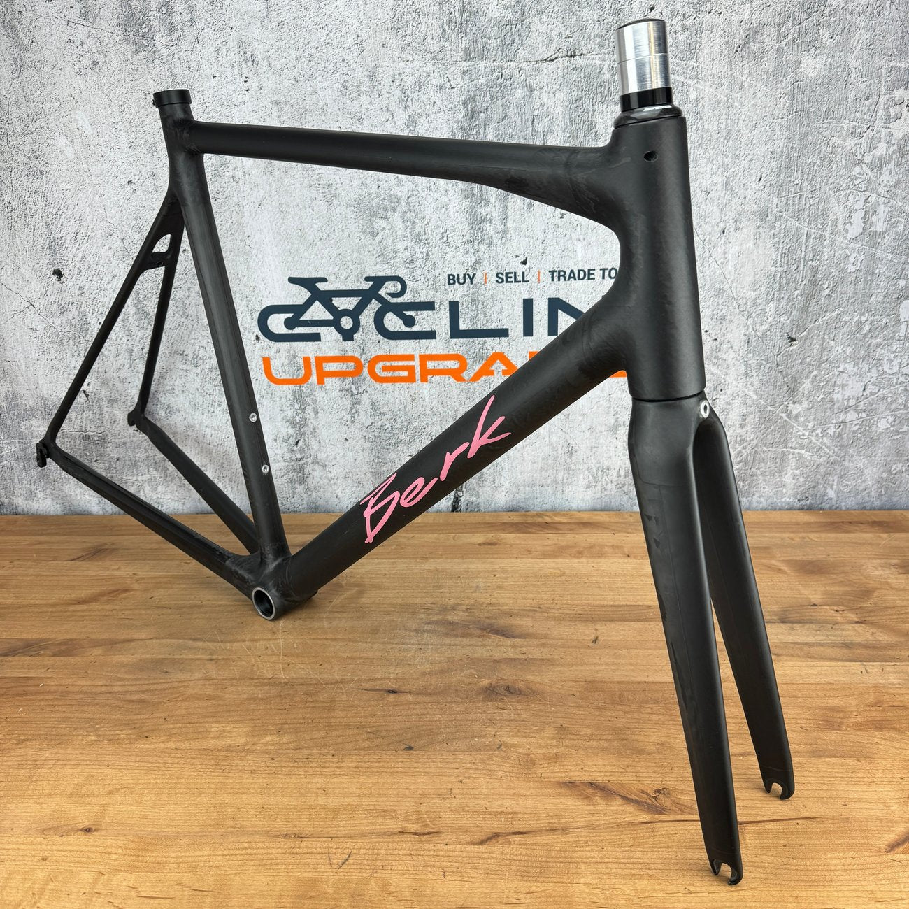 Mint! Berk Composites Allroad 55cm Rim Brake Carbon Frameset 700c 1551g