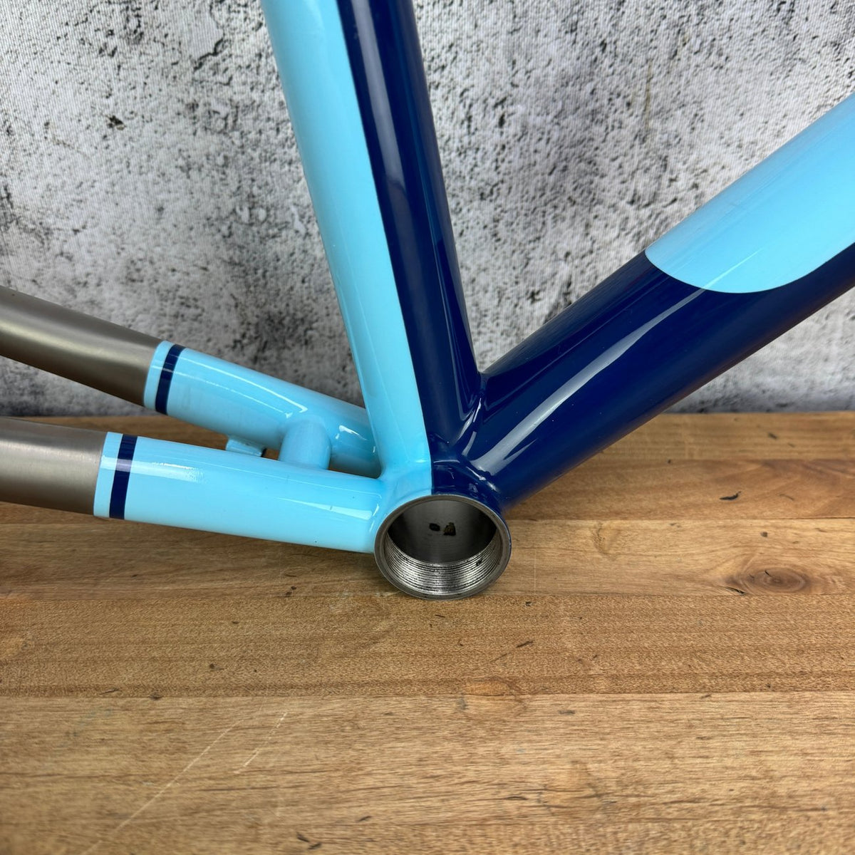 Mosaic RT-1D Disc 57.5cm Custom Enve Titanium Bike Frameset 700c 2464g — photo 10 of 17