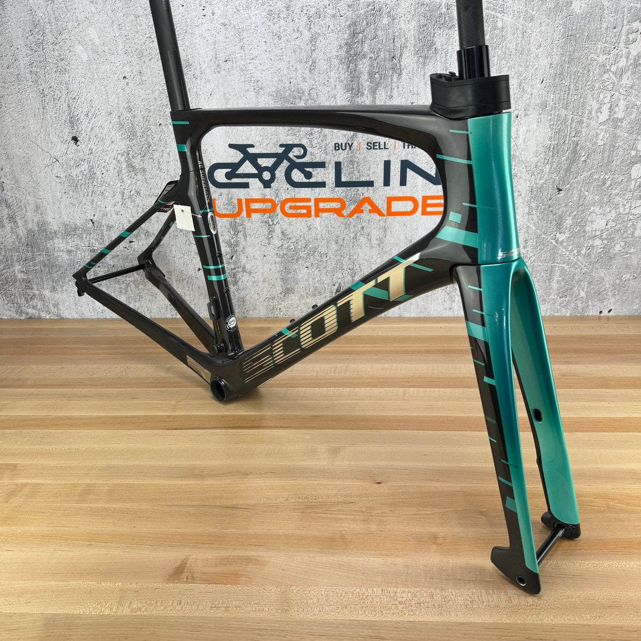 New! 2022 Scott Foil RC Supersonic HMX SL 54cm Carbon Disc