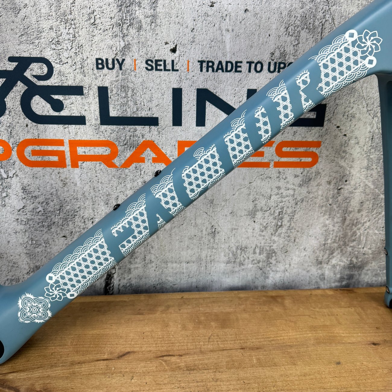 New! 2023 Factor O2 VAM 54cm Carbon Disc Frameset 700c Ornate Azure 1340g