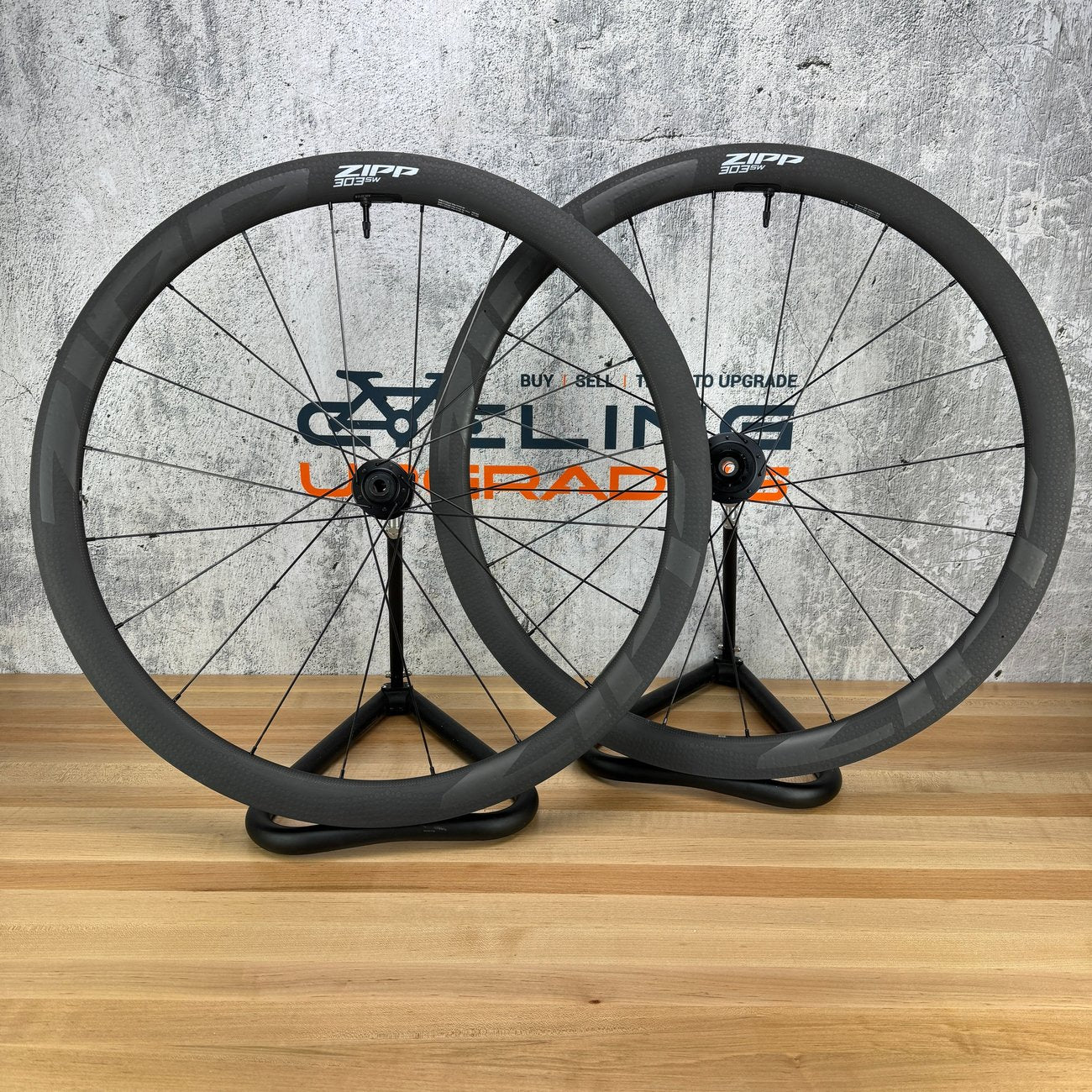 New! 2025 Zipp 303 SW AXS Sensor Carbon Tubeless Disc Wheelset 700c ZR1