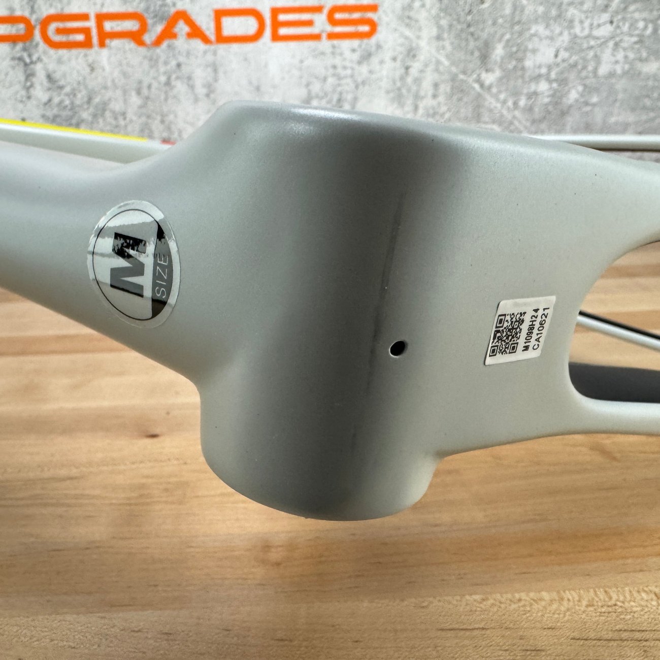 New! 2026 Look 795 Blade RS Team Ionic Platinum White Medium Carbon Frameset