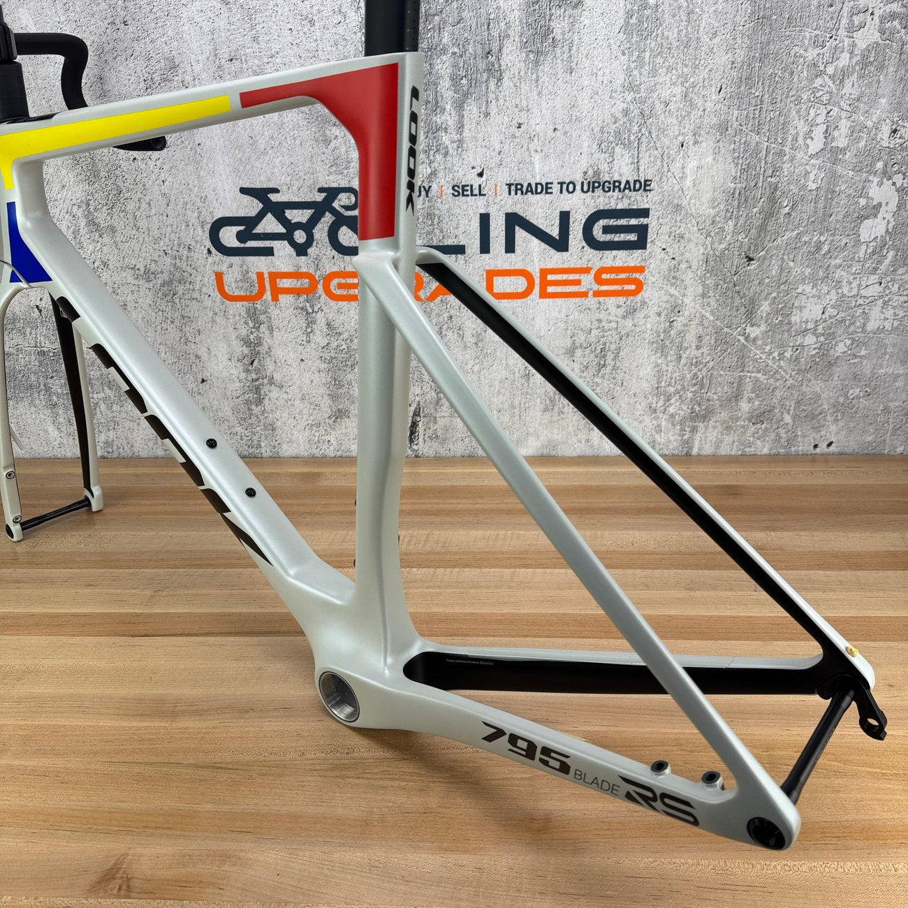 New! 2026 Look 795 Blade RS Team Ionic Platinum White Medium Carbon Frameset