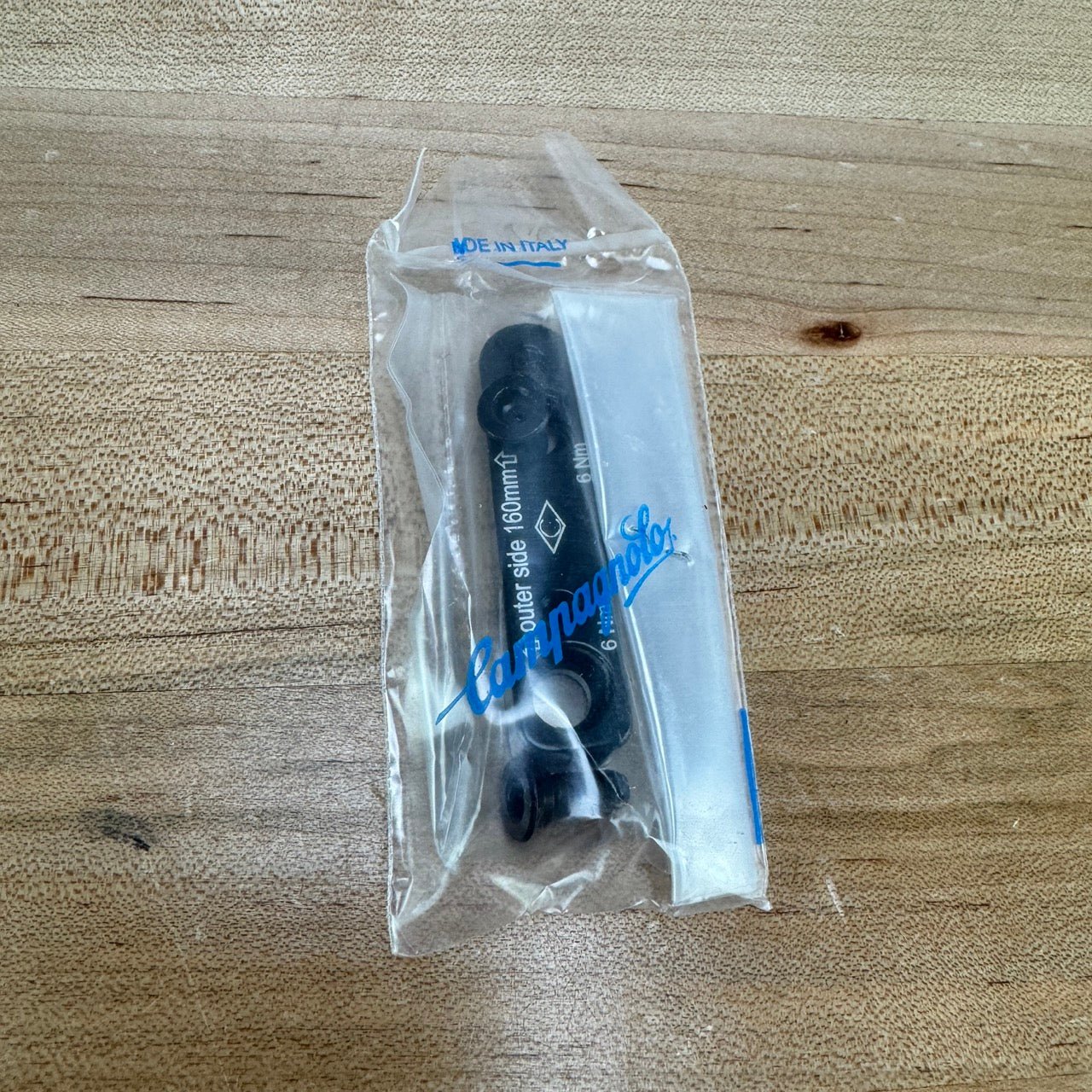 New! Campagnolo Rear Disc Brake Adapter and Bolts AC21-DBADR