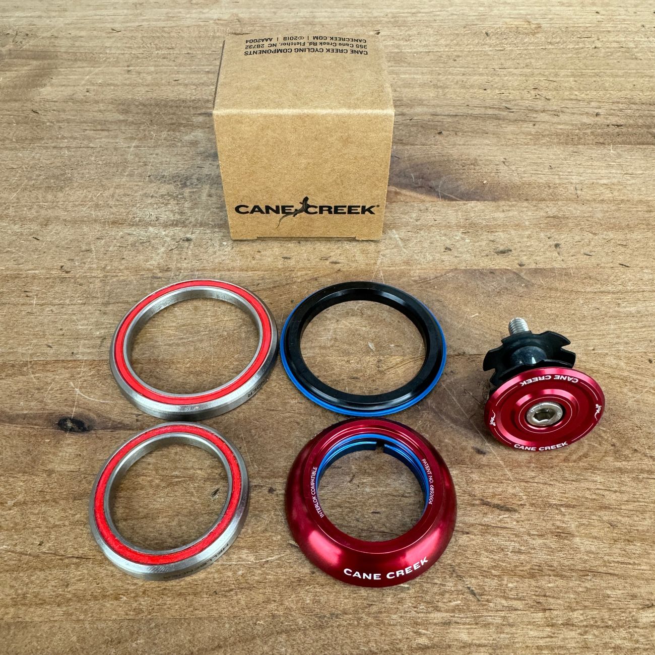 New! Cane Creek Hellbender 70 1 1/8" Steerer IS41/28.6/H9 BAA1188 Red Headset