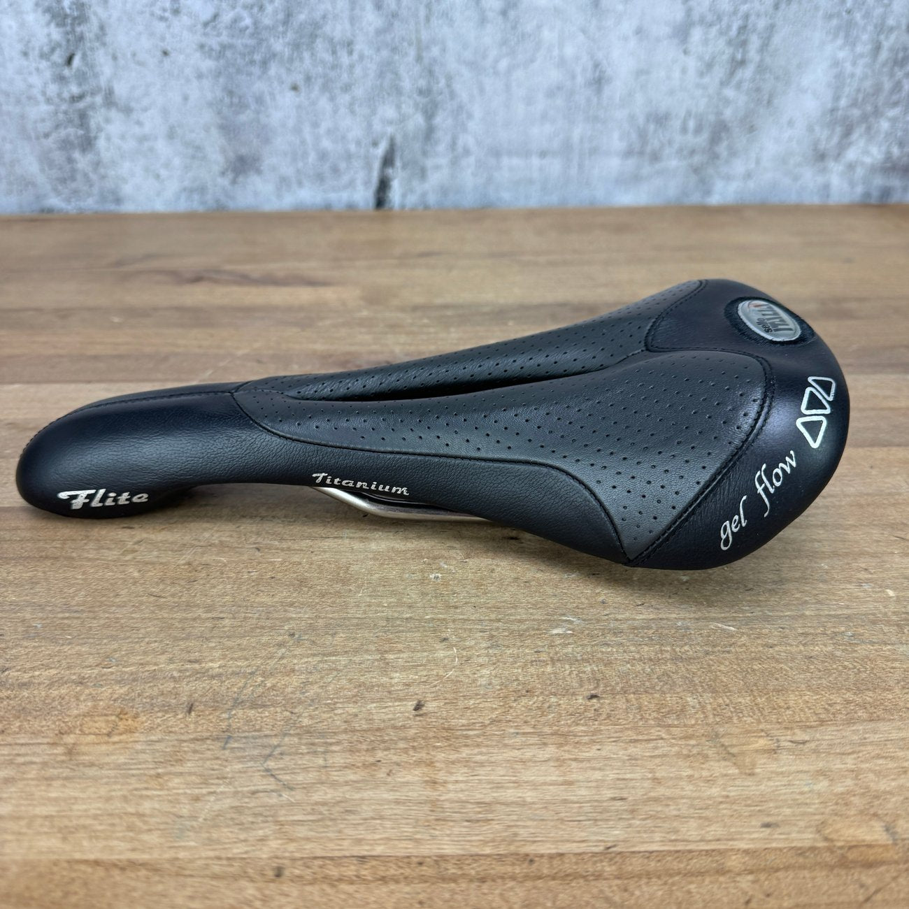 美品　Selle Italia flite Gel Flow サドル NJS New! Selle Italia Flite Gel Flow Trans Am 7x7mm Titanium Rails