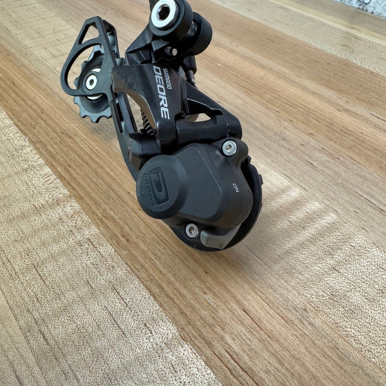 New! Shimano Deore RD-M6000-SGS DM (Missing Hanger) 10-Speed Rear Derailleur