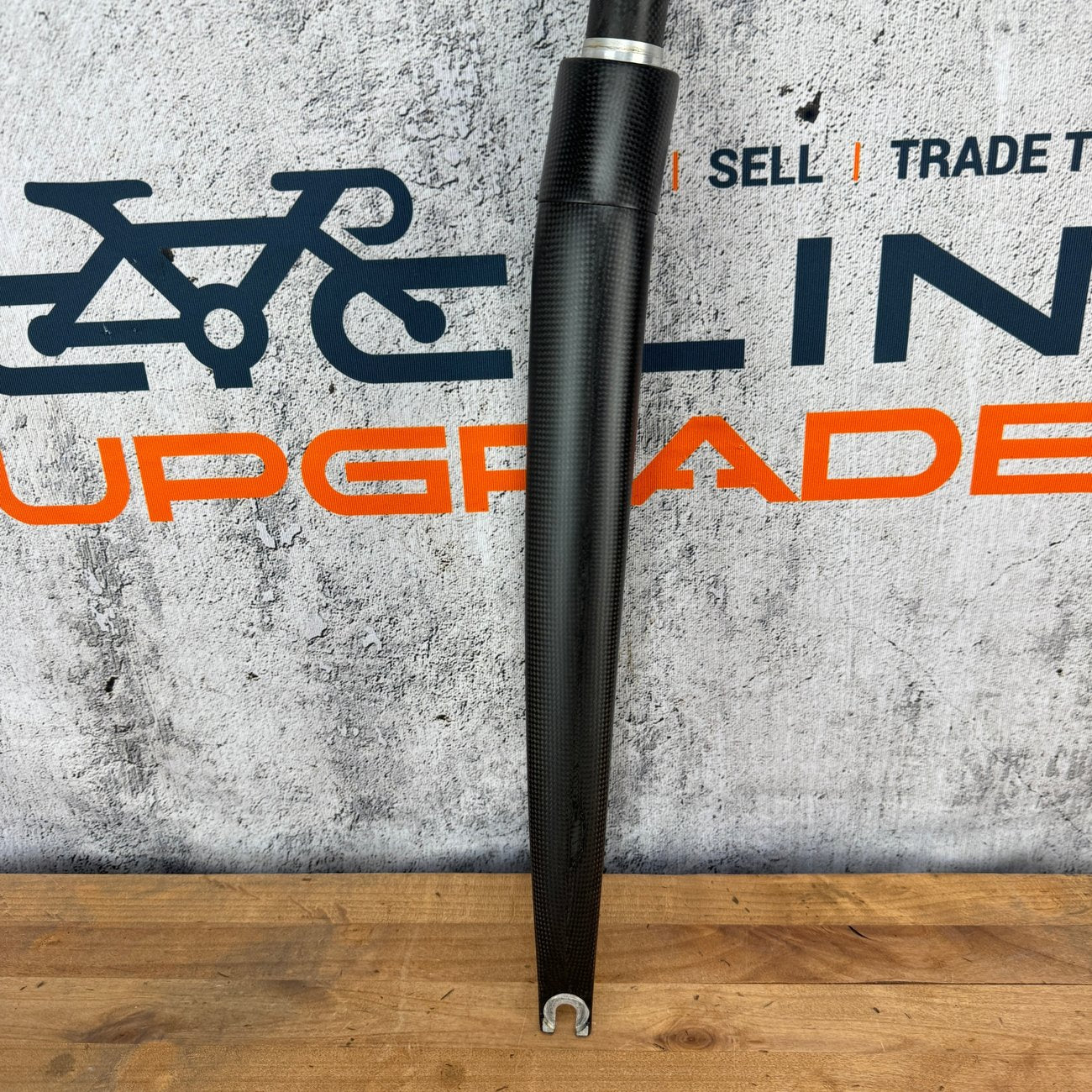 giant stiletto bicycle parts New! THM Stiletto Lite UMS 170mm Steerer Center-Mount Fork + Aero Crow – CyclingUpgrades.com