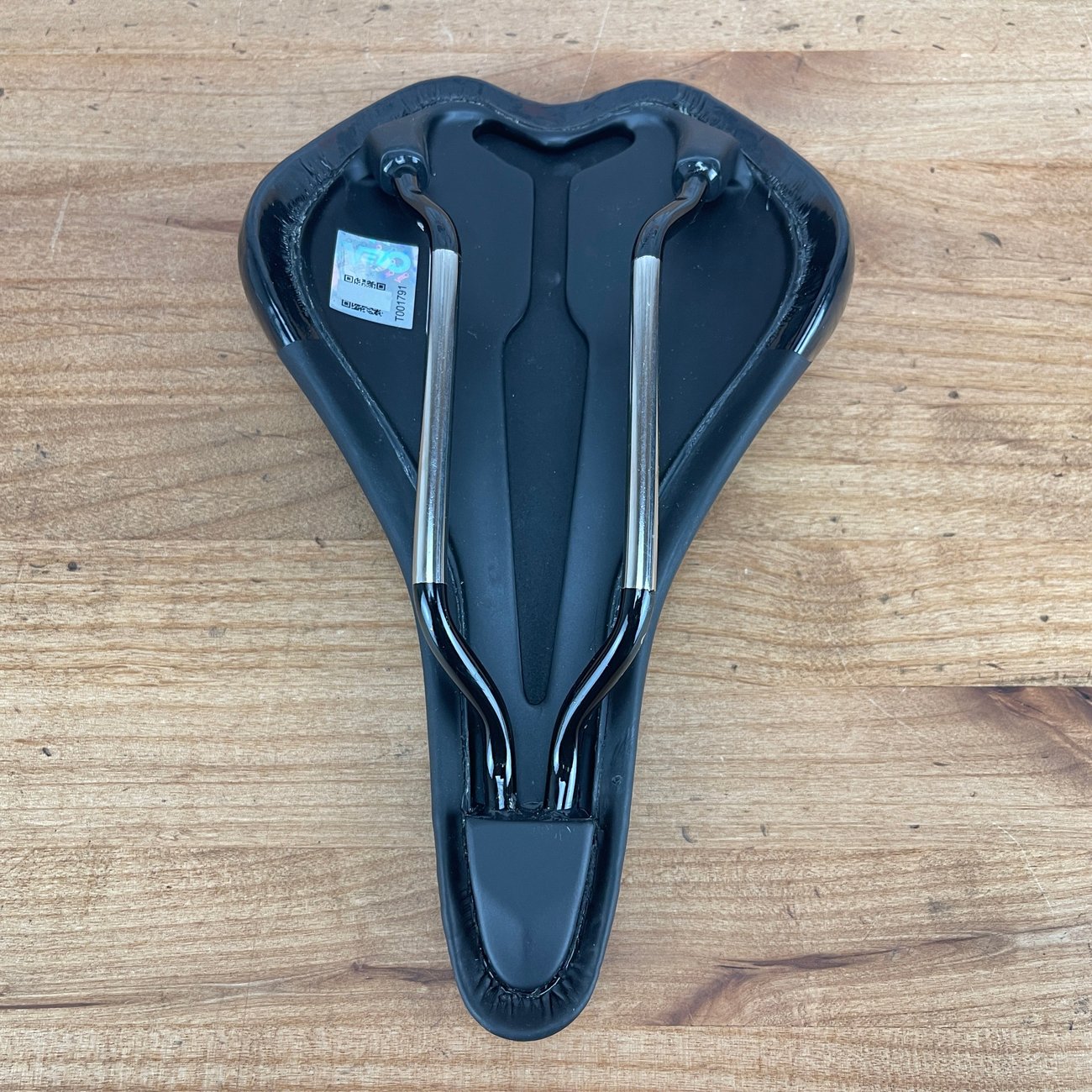 New! Velo Prevail TT 7x7mm CrN/Titanium Rails 143mm Saddle 204g