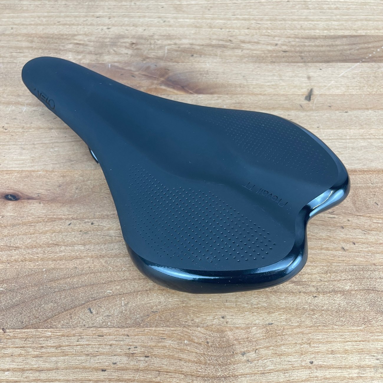 New! Velo Prevail TT 7x7mm CrN/Titanium Rails 143mm Saddle 204g