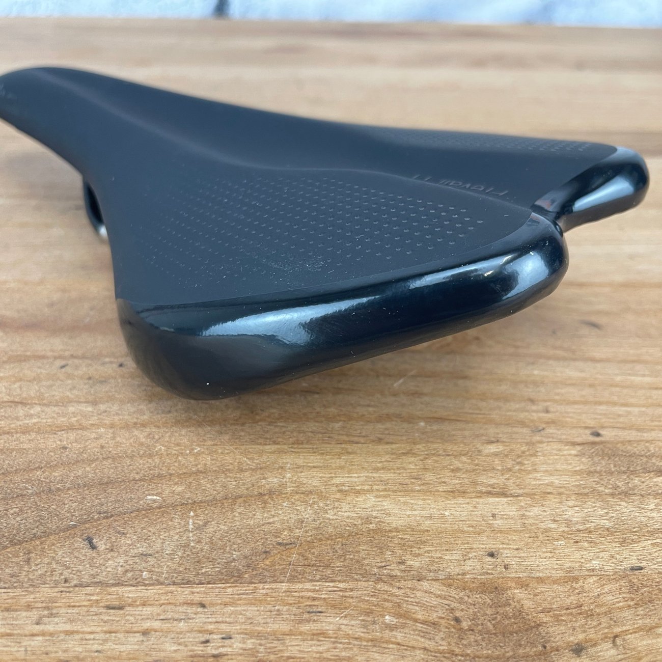 New! Velo Prevail TT 7x7mm CrN/Titanium Rails 143mm Saddle 204g