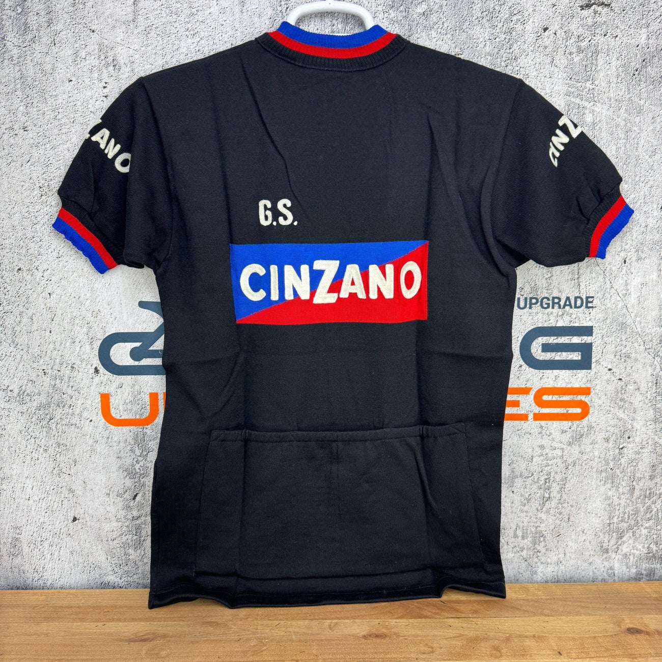 New! Woolistic Cinzano Medium Cycling Jersey