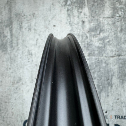 New! Black Inc 28 | 33 Carbon Tubeless Disc Wheelset 700c Ceramicspeed 1190g