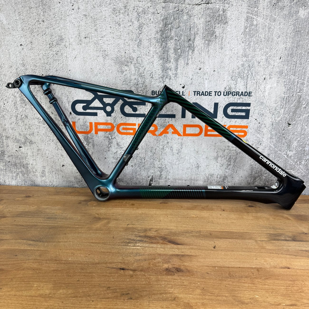 New! 2022 Cannondale SuperSix EVO Hi-Mod 44cm Carbon Disc Frameset 700c CML