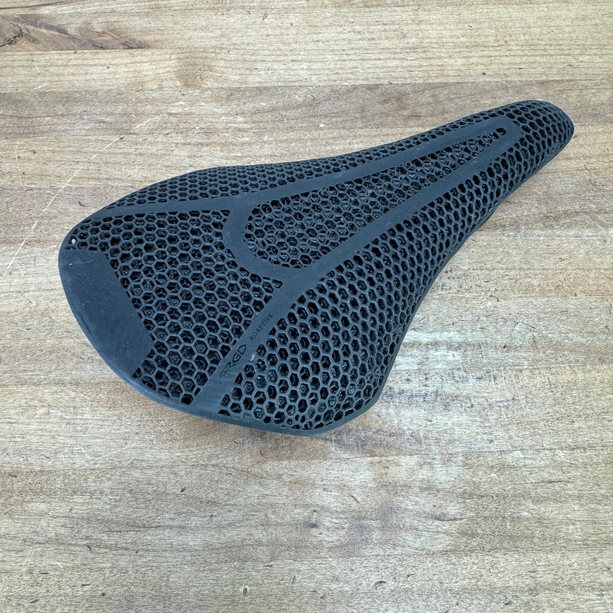 New Takeoff! Fizik Argo Vento 00 Adaptive 7x10mm Carbon Rails 140mm Sa ...