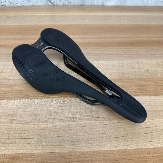 New Takeoff! Selle Italia SLR Superflow Boost  7x9mm Carbon Rails 130mm Saddle