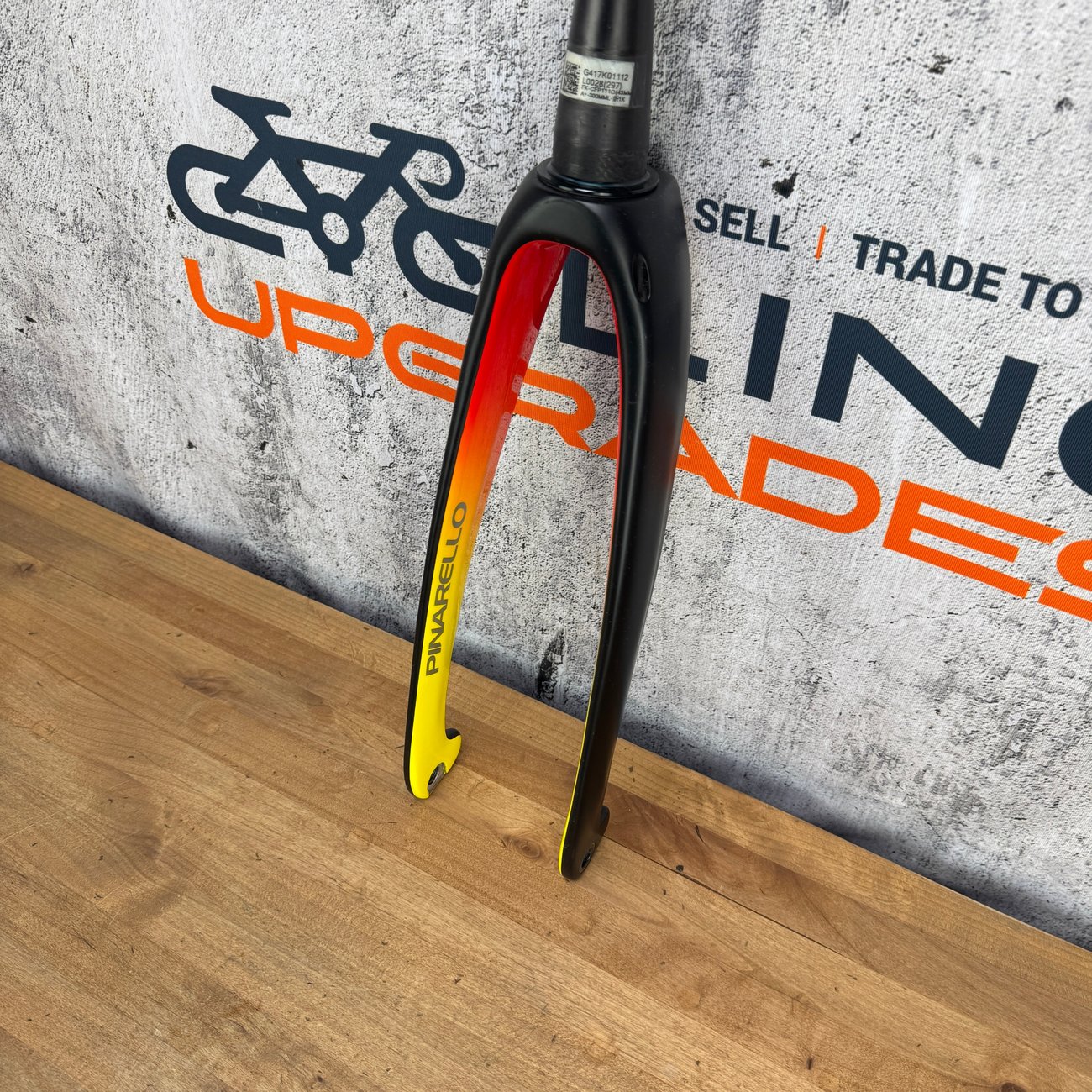 Pinarello Dogma F10 Flat-Mount Disc Brake 265mm Tapered Steerer