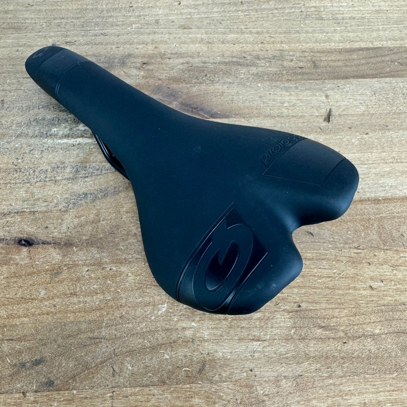 Prologo Nago RS 7x7mm Steel Rails 132mm Saddle 267g