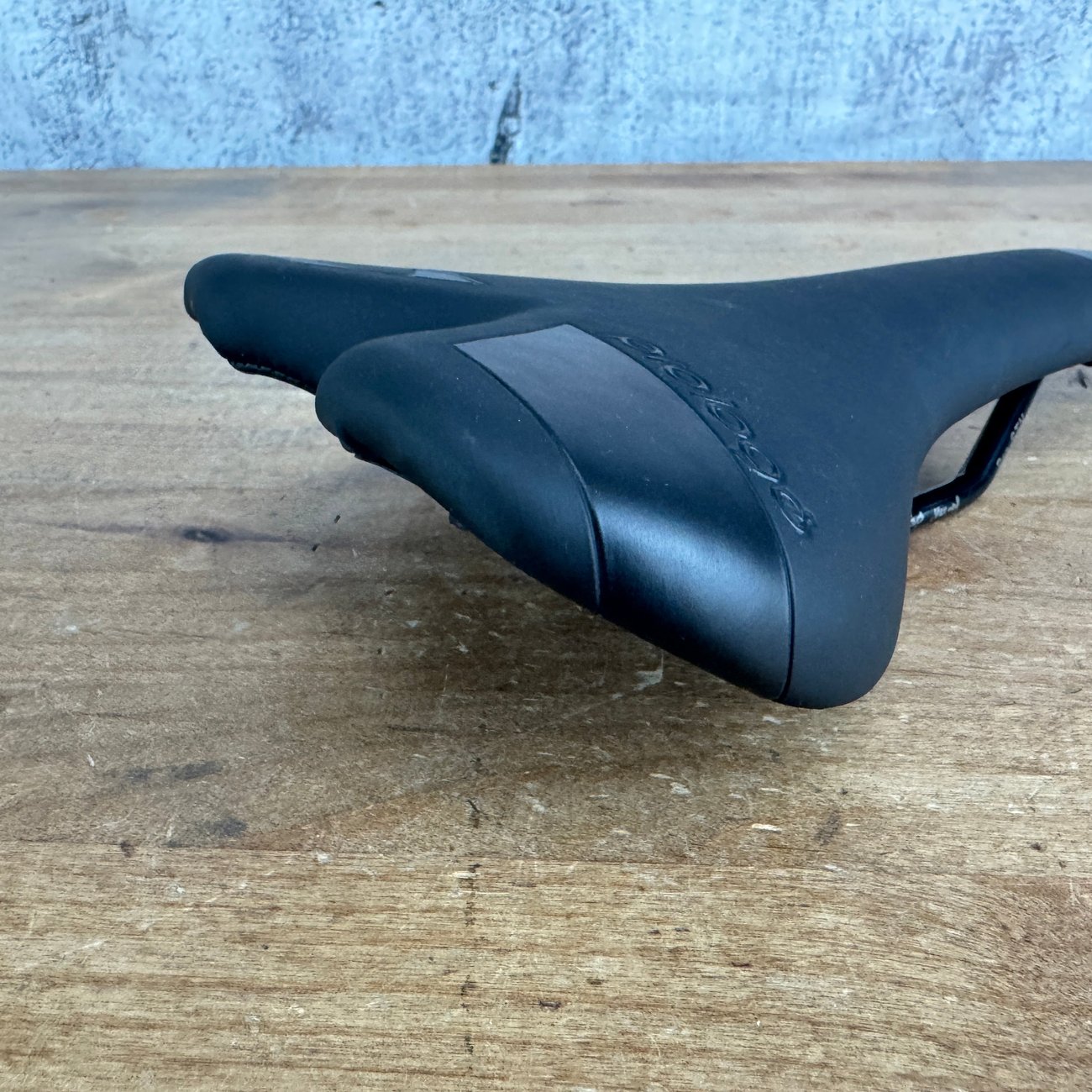 Prologo Nago RS 7x7mm Steel Rails 132mm Saddle 267g