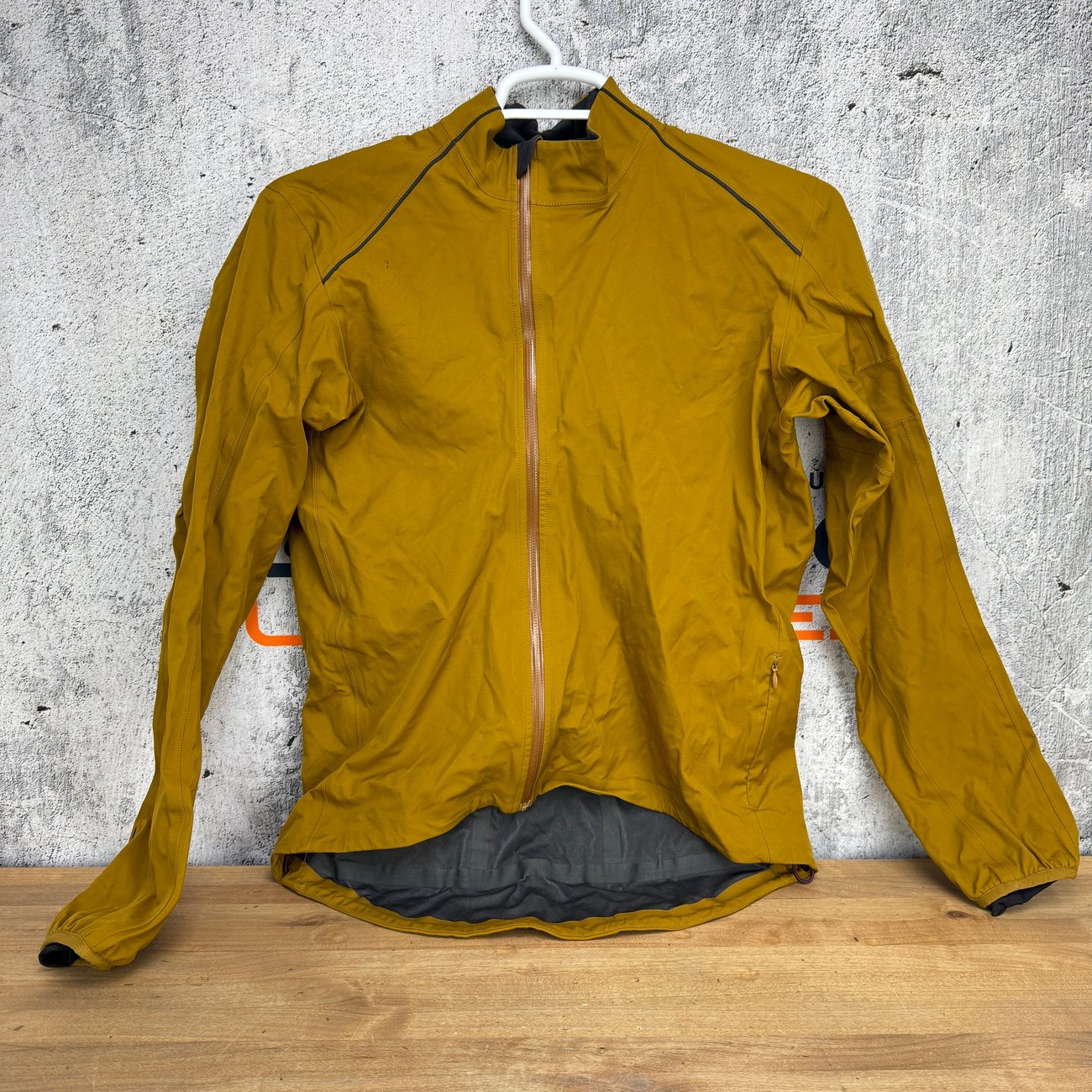 Rapha Insulated X-Large Brown Softshell Cycling Jacket
