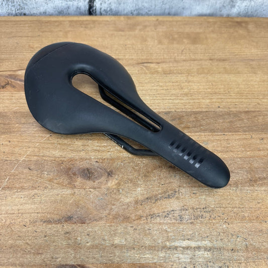 Rapha Pro Team 7x9mm Carbon Rails 143mm Bike Saddle 144g