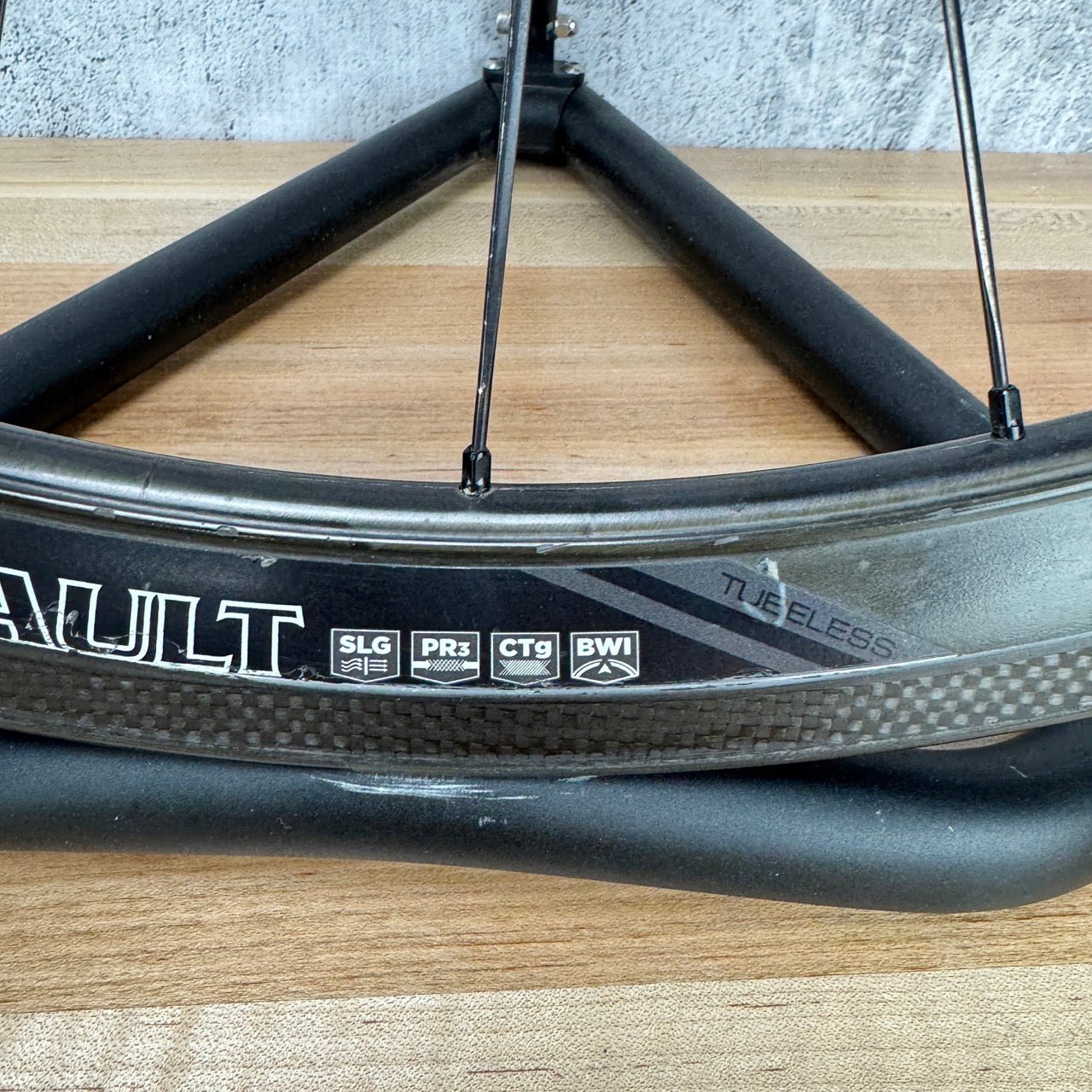 Reynolds Assault SLG Carbon Tubeless Wheelset 700c Rim Brake 1565g