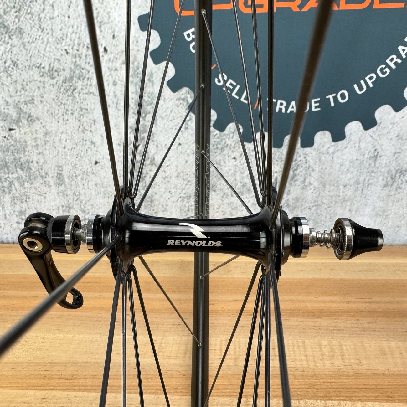 Reynolds Shadow Alloy Clincher Wheelset 700c Rim Brake 1897g
