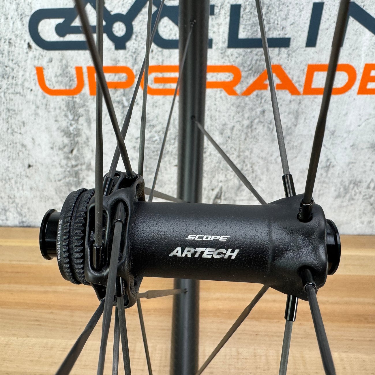 Ridden Once! Scope Artech 6 Carbon Tubeless Disc Brake Wheelset 700c 1145g