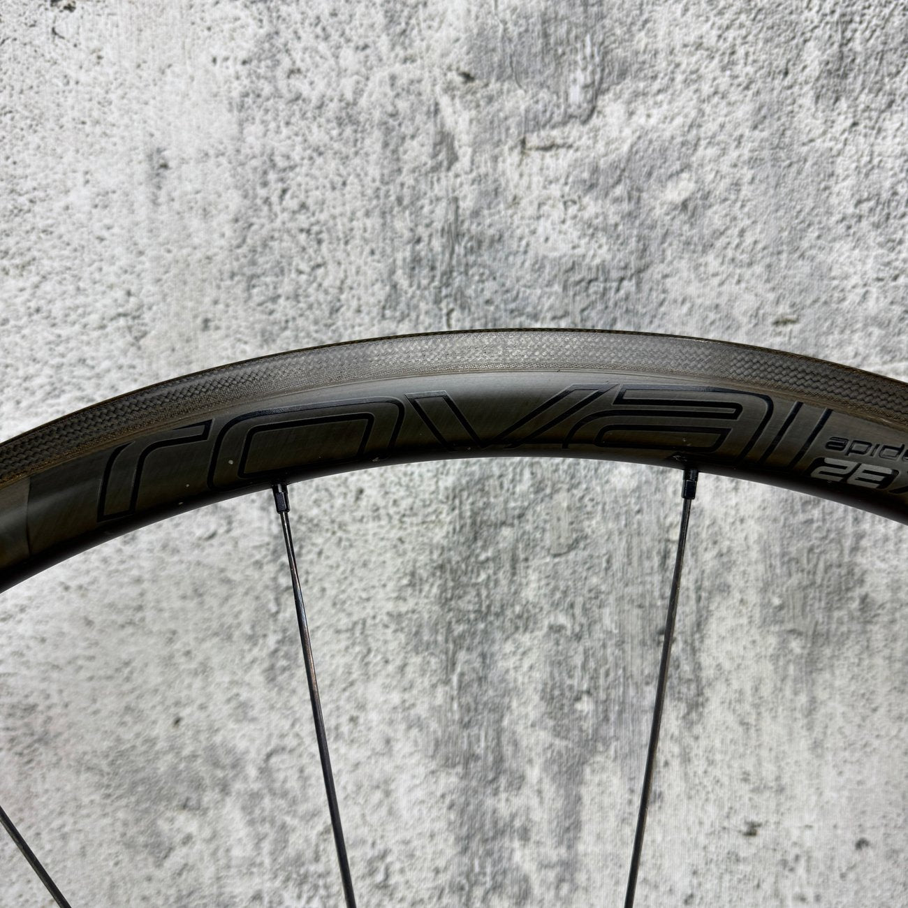 Roval CLX 32 Rapide Carbon Tubeless Front Wheel 700c Rim Brake Ceramicspeed 562g