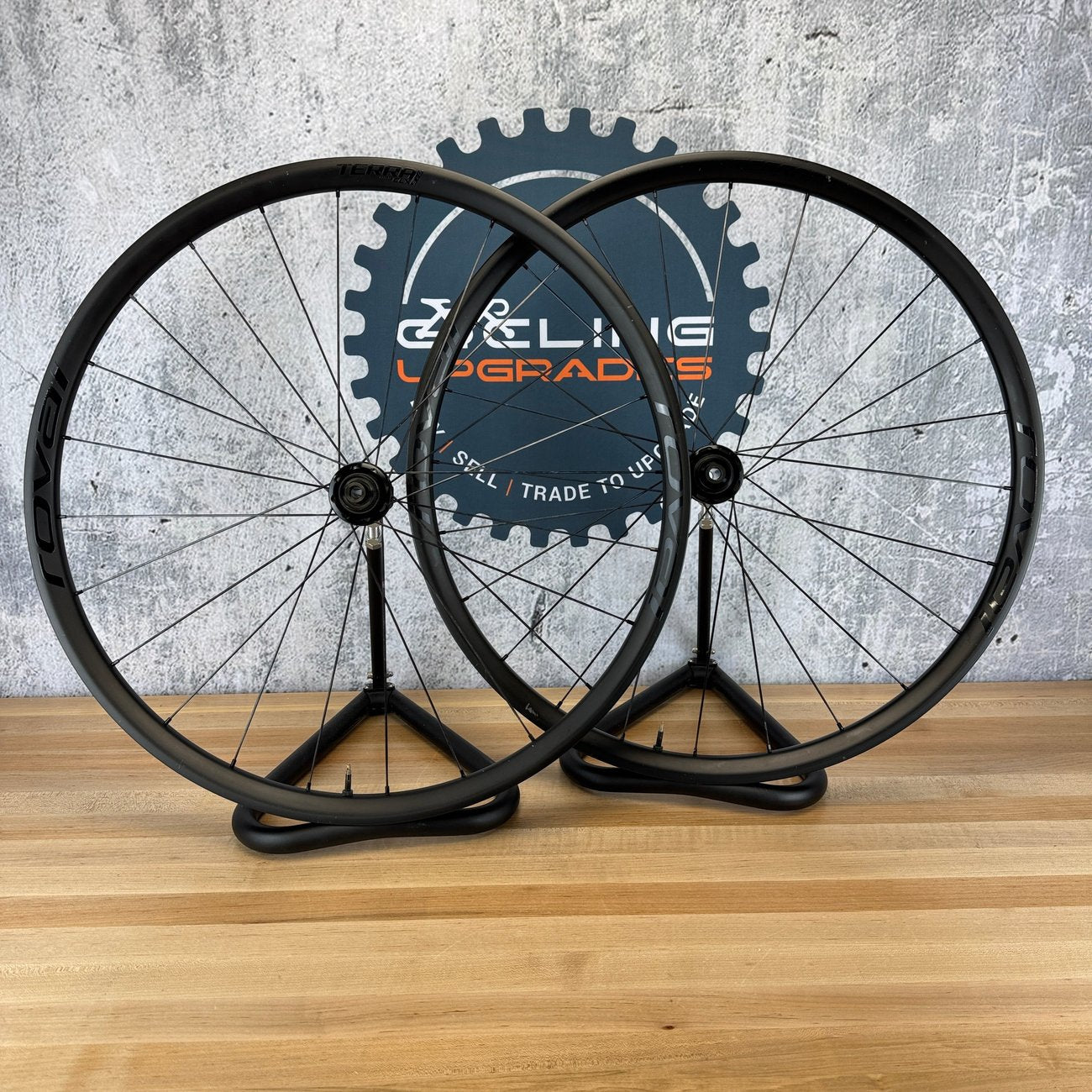Roval Terra CLX EVO Carbon Tubeless Disc Gravel  Wheelset 700c 1339g