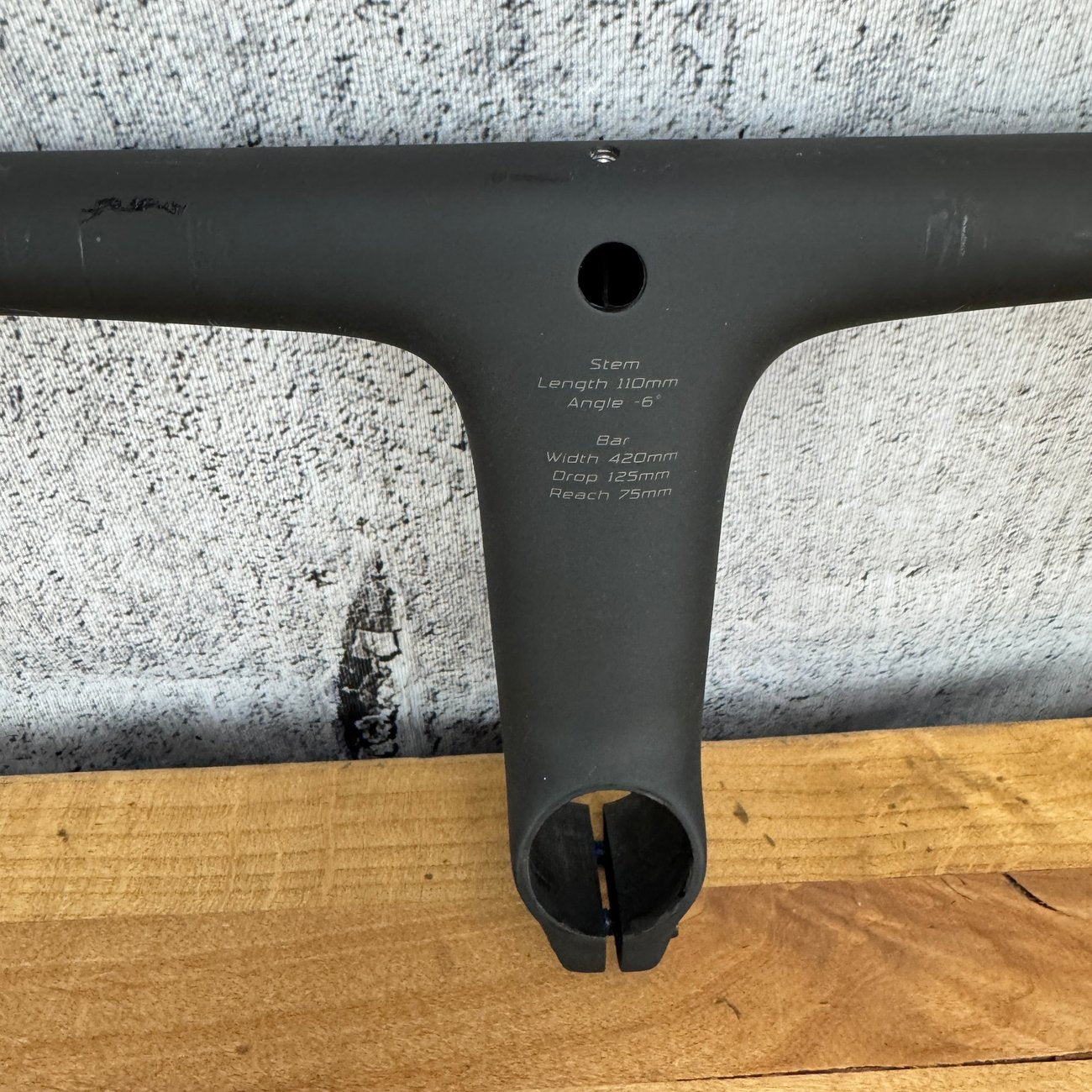 Roval Alpinist SL Cockpit 42cm x 110mm Carbon -6 Degree Integrated