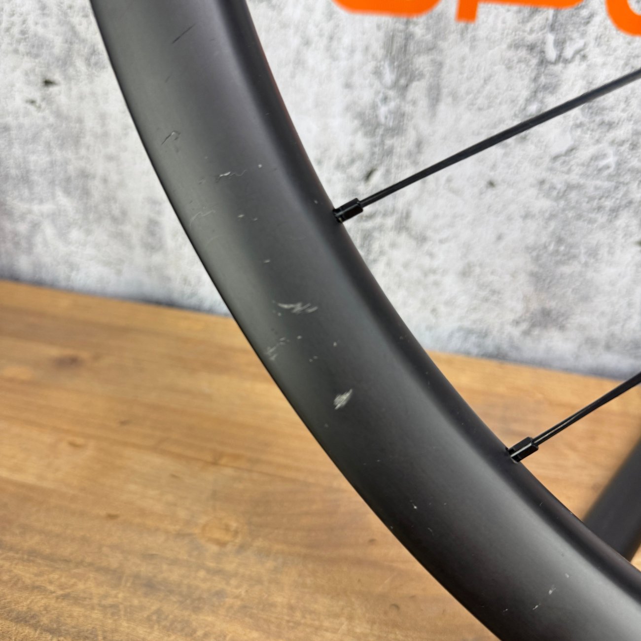 Roval CLX Terra Carbon Tubeless Center Lock Disc 700c Gravel Wheelset 1312g